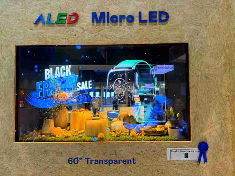 银河集团60吋高透明度Micro LED显示器获”最佳Micro LED技术应用奖”，，，，将Micro LED面板透明化之设计特性极致发挥，，，，以可扩展性无缝拼接技术打造，，，具备600 nits全画面亮度、、、、大于60%穿透率及超过NTSC 110%的优异广色域表现，，，可依需求灵活应用于各种场域